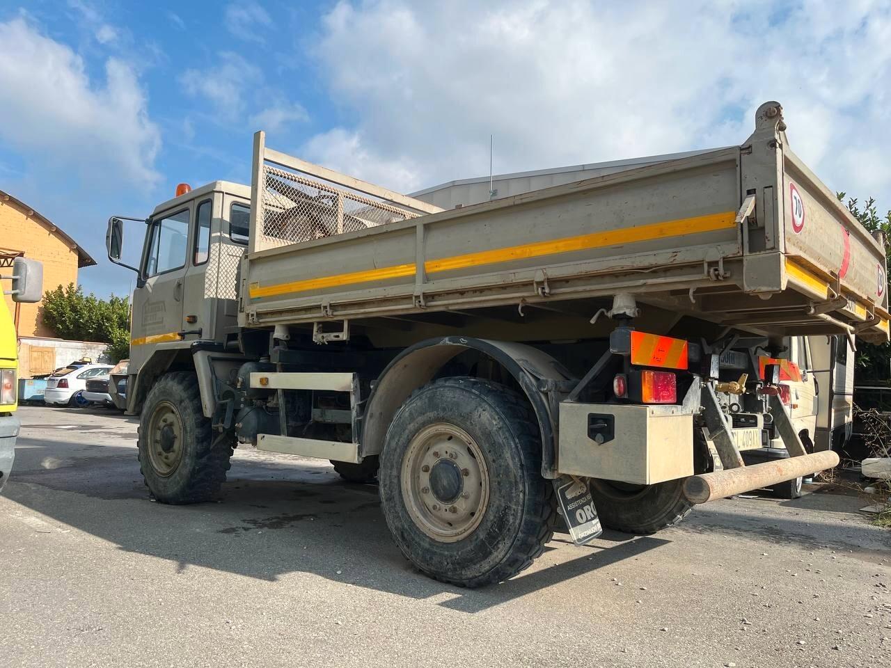 Iveco Altro ACL 975 6611 M 4x4 Lancia Spazzaneve