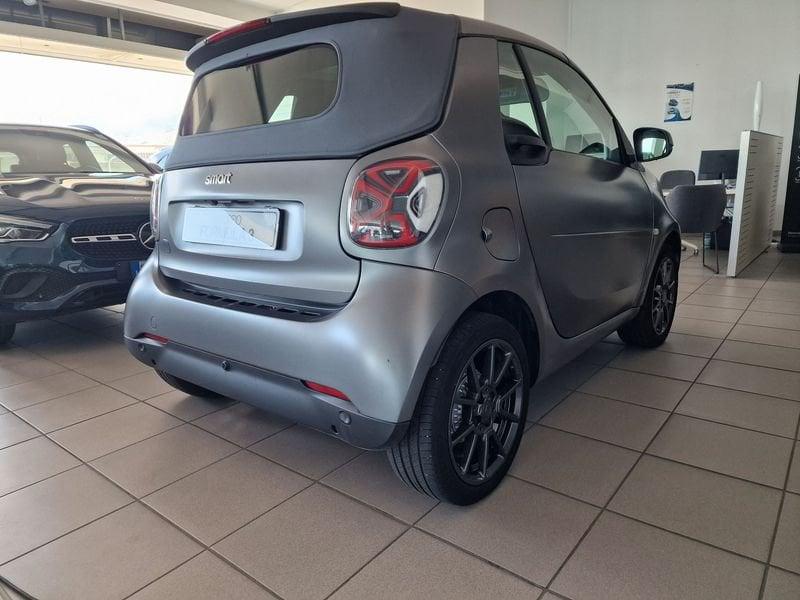 smart fortwo EQ cabrio suitegrey