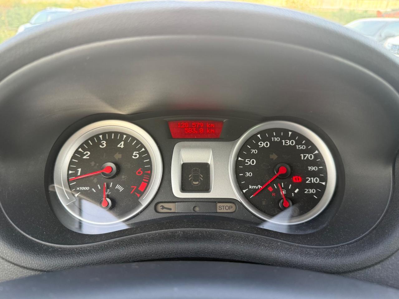 Renault Clio 1.2 16V 5 porte Luxe