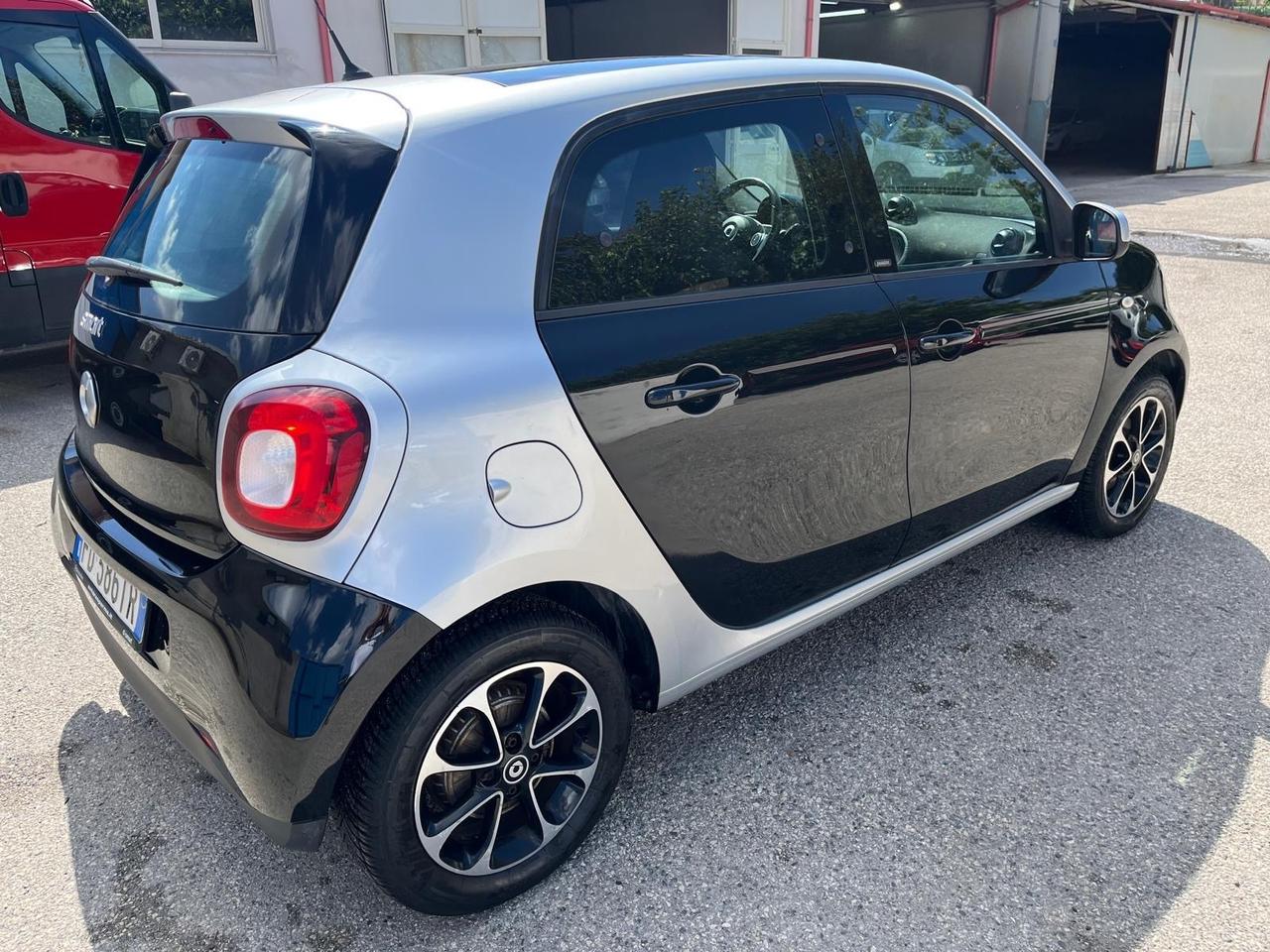 Smart forfour passion-1.0-71 cv -full -2016