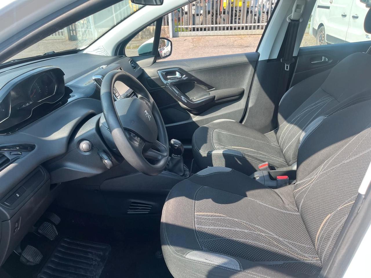 Peugeot 208 1.4 HDi 68 CV 5 porte Active