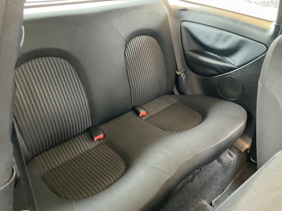 Lancia Ypsilon 1.3 MJT 75 CV Diva