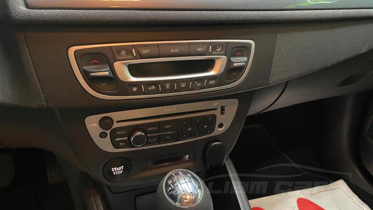 Renault Megane SporTour 1.5 dci Limited s&s 110cv E6