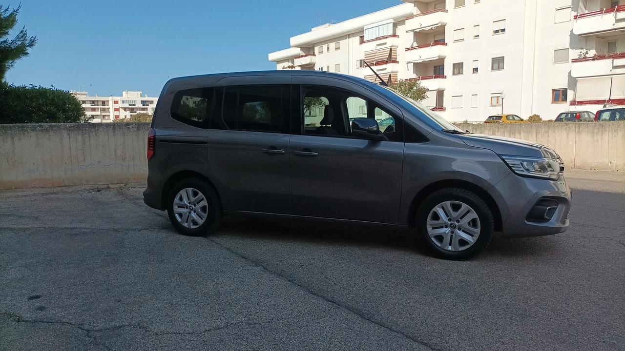 RENAULT Kangoo 4ª serie - 2021