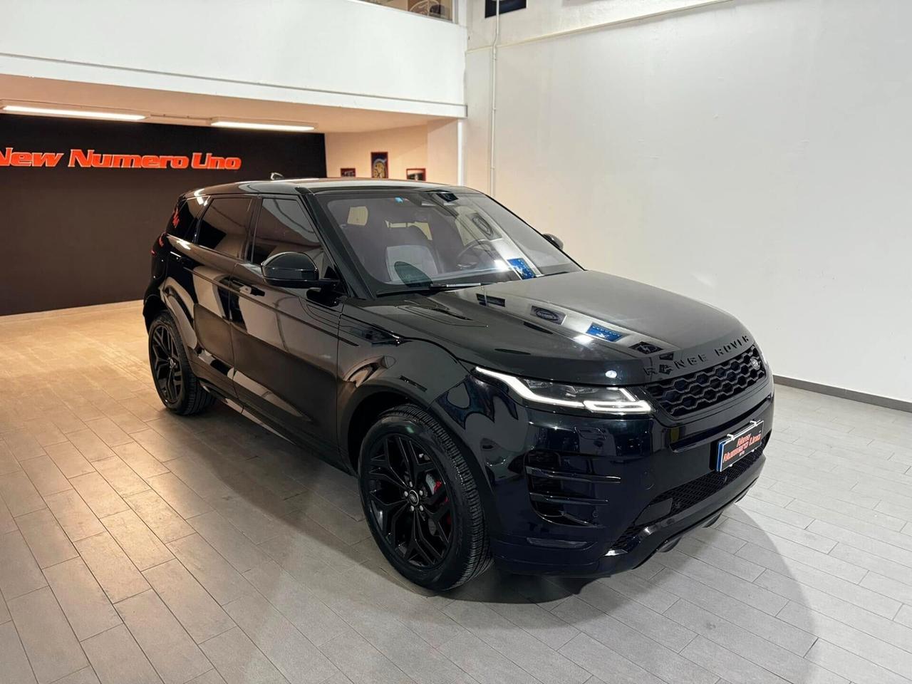Range Rover Evoque 2.0 i4 R-Dynamic 163cv 2022 Autocarro
