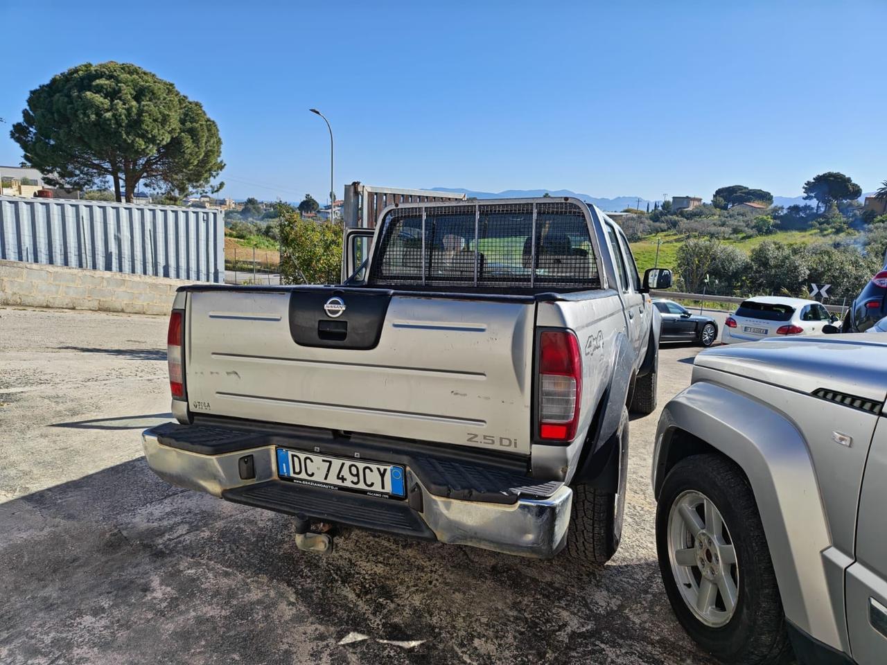 Nissan Pick Up Pick-up 2.5 TD 4 porte Double Cab