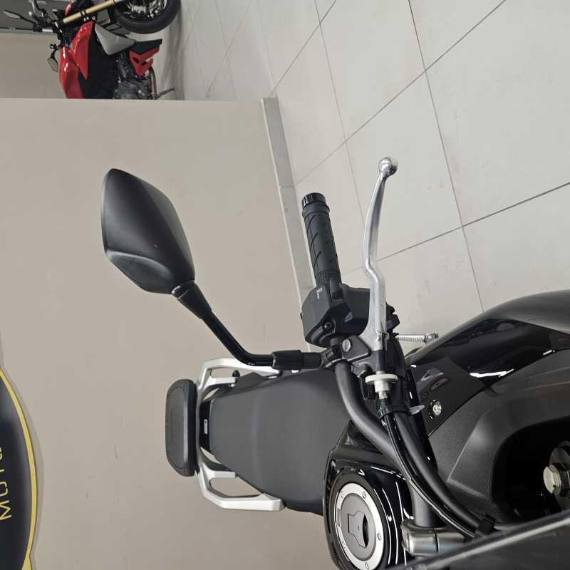 Honda Transalp XL750 - 2025