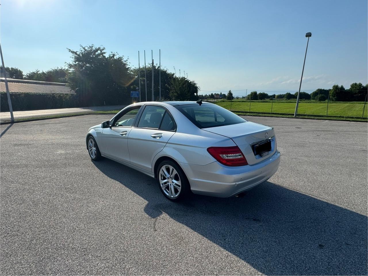 Mercedes-benz C 200 Cdi 136 Cv Automatico