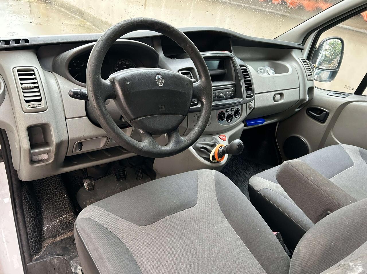 Renault Trafic 2.0 dCi 115CV *Officina Mobile* - 2012 *Cambio ?