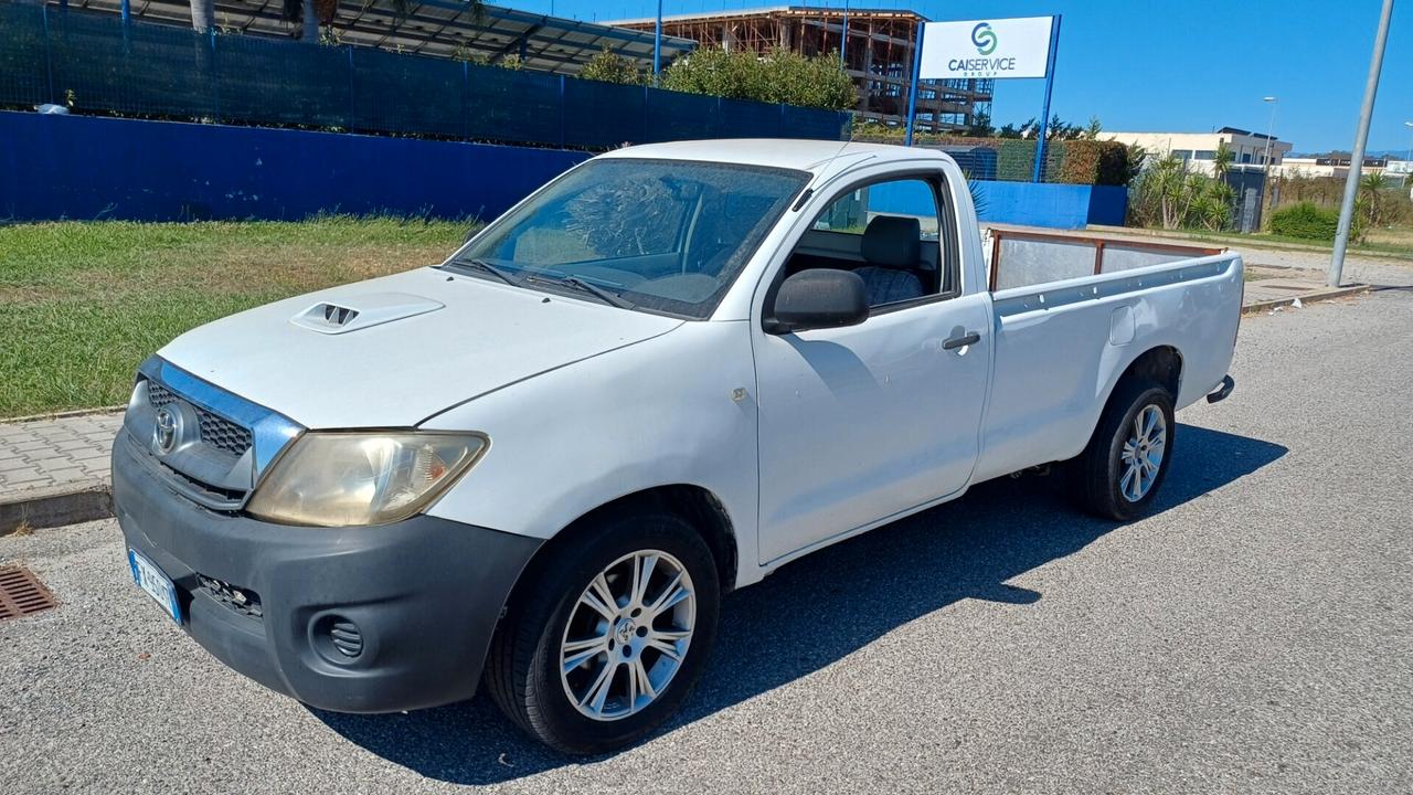 Toyota Hilux 2.5 D-4D 2WD 2p. Pick-up