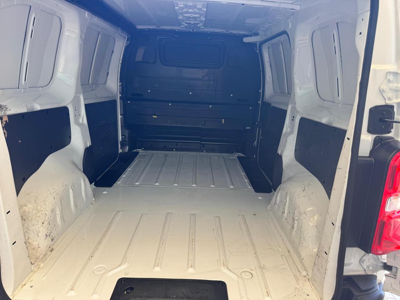 Peugeo EXPERT (PC) 1.6 BLUEHDI 115 S&S PREMIUM