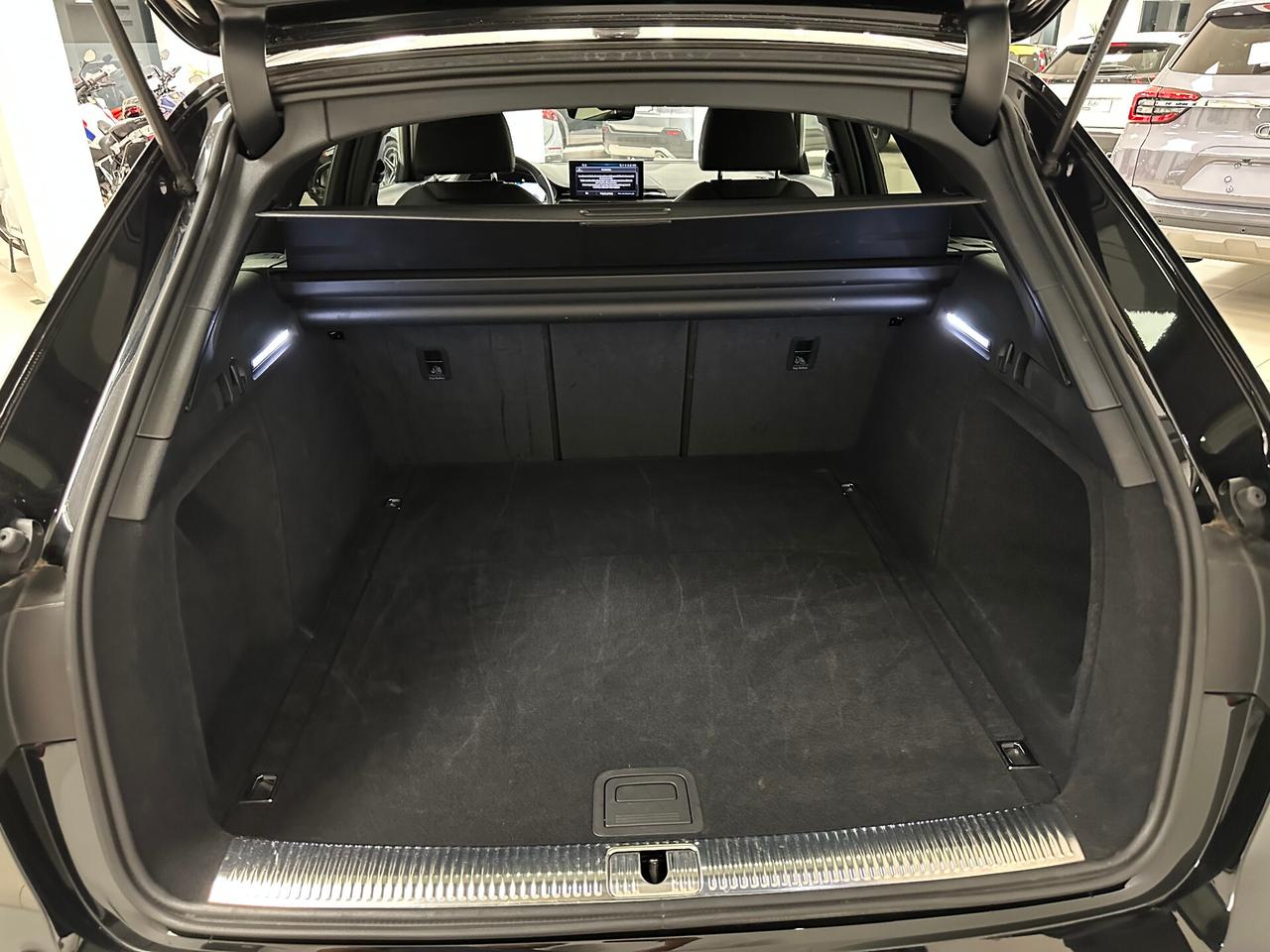 Audi A4 Avant 40 TDI quattro 204CV S tronic S-line edition 2024