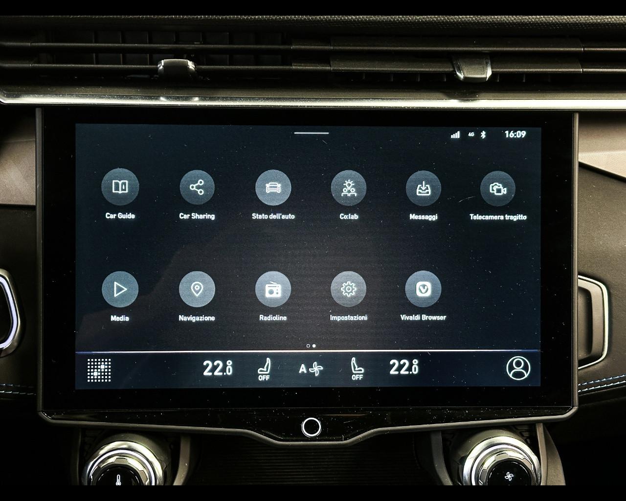 LYNK&CO 01 - 01 PHEV