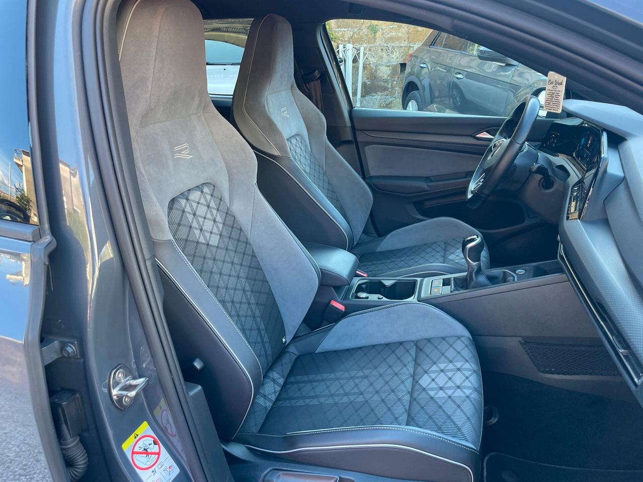 Volkswagen Golf 1.5 TSI EVO ACT R-Line