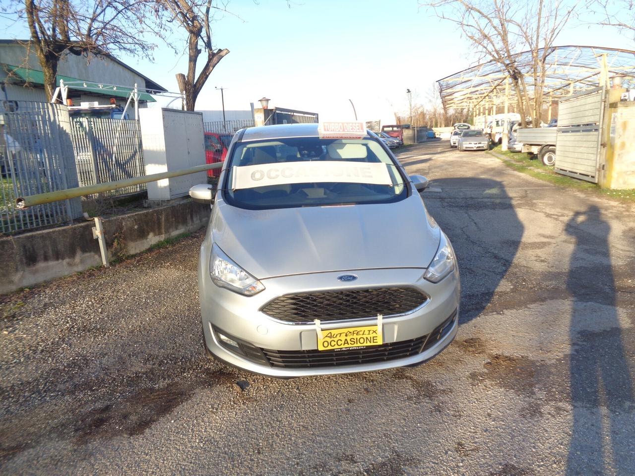 Ford C-Max 1.5 TDCi 95CV full da vetrina