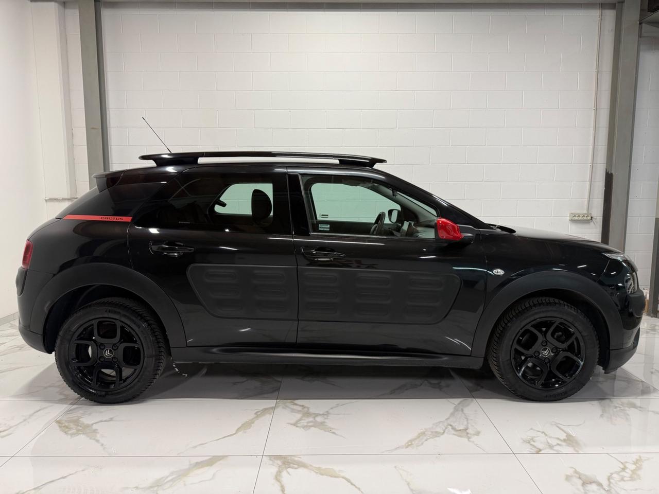 Citroen C4 Cactus PureTech 82 Shine