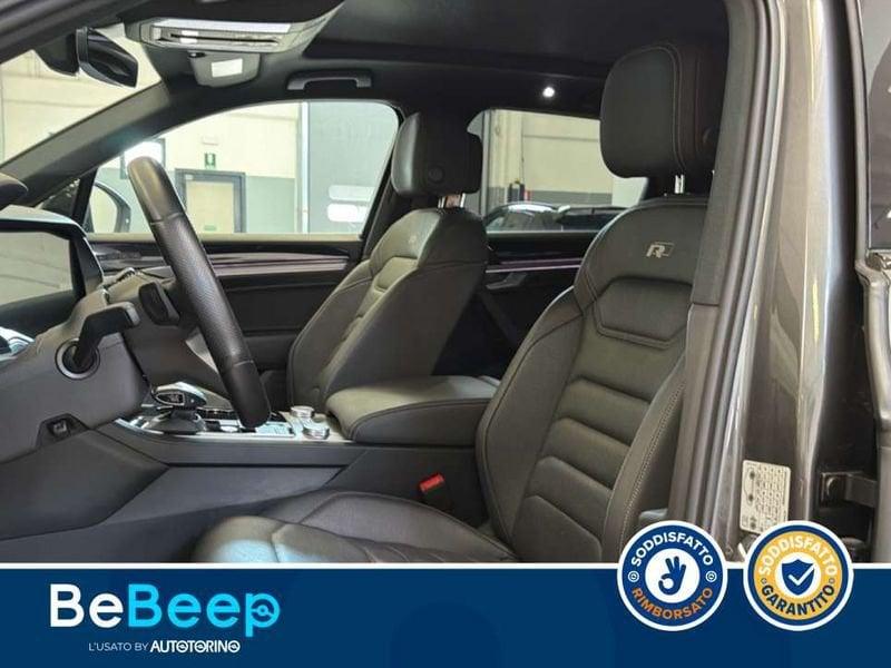 Volkswagen Touareg 3.0 V6 TDI ATMOSPHERE R-LINE EXTERIOR PACK