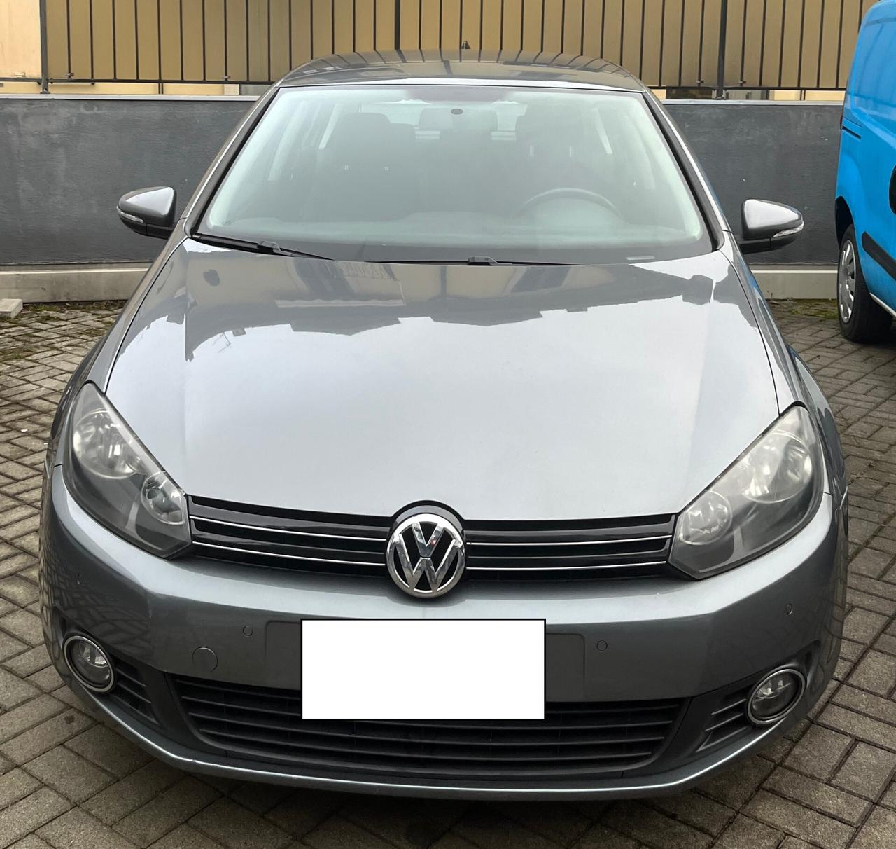 VOLKSWAGEN GOLF 1.6 TDI 5 PORTE - ANCHE PER NEOPATENTATI - PREZZO PER COMMERCIANTI