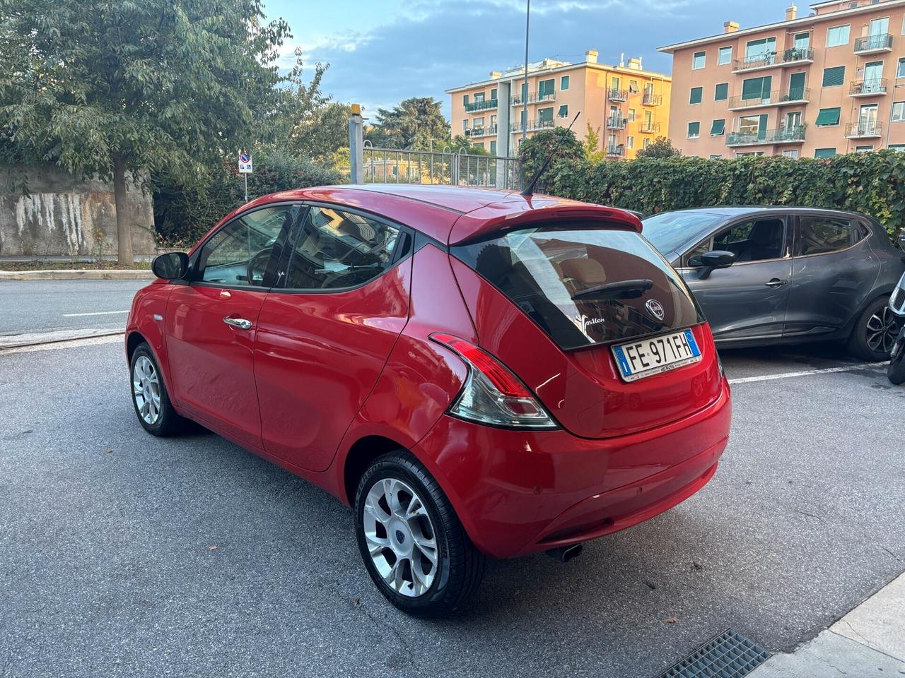 Lancia Ypsilon 1.2 69 CV 5 porte Platinum PREZZO REALE