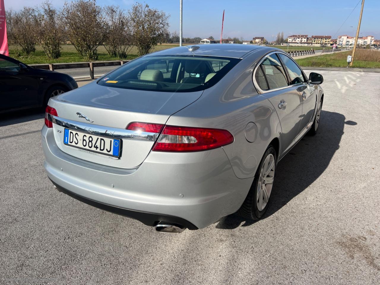 JAGUAR XF 2.7D V6 Luxury TAGLIANDI JAGUAR STUPENDA