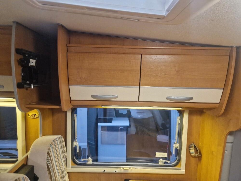 CAMPER ROLLER TEAM AF700P