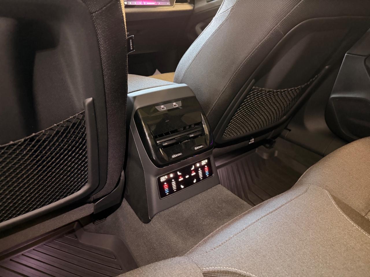 Audi A6 Avant 2.0 ibrida/diesel Unica personalizzata!!