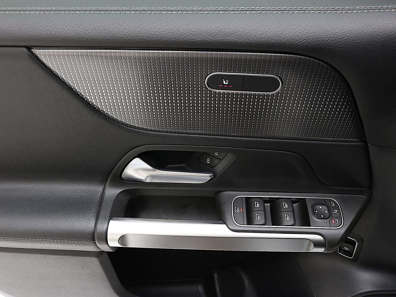 Mercedes-benz GLB 220 d 4Matic Sport Plus TETTO APRIBILE