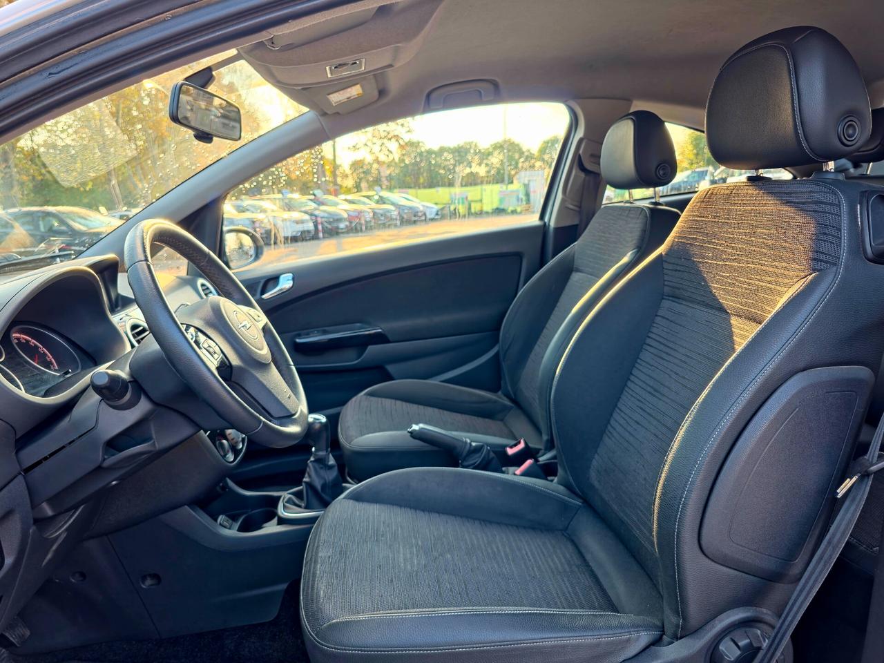 Opel Corsa 1.2 3 porte b-color 2015-E5B Manuale NEO