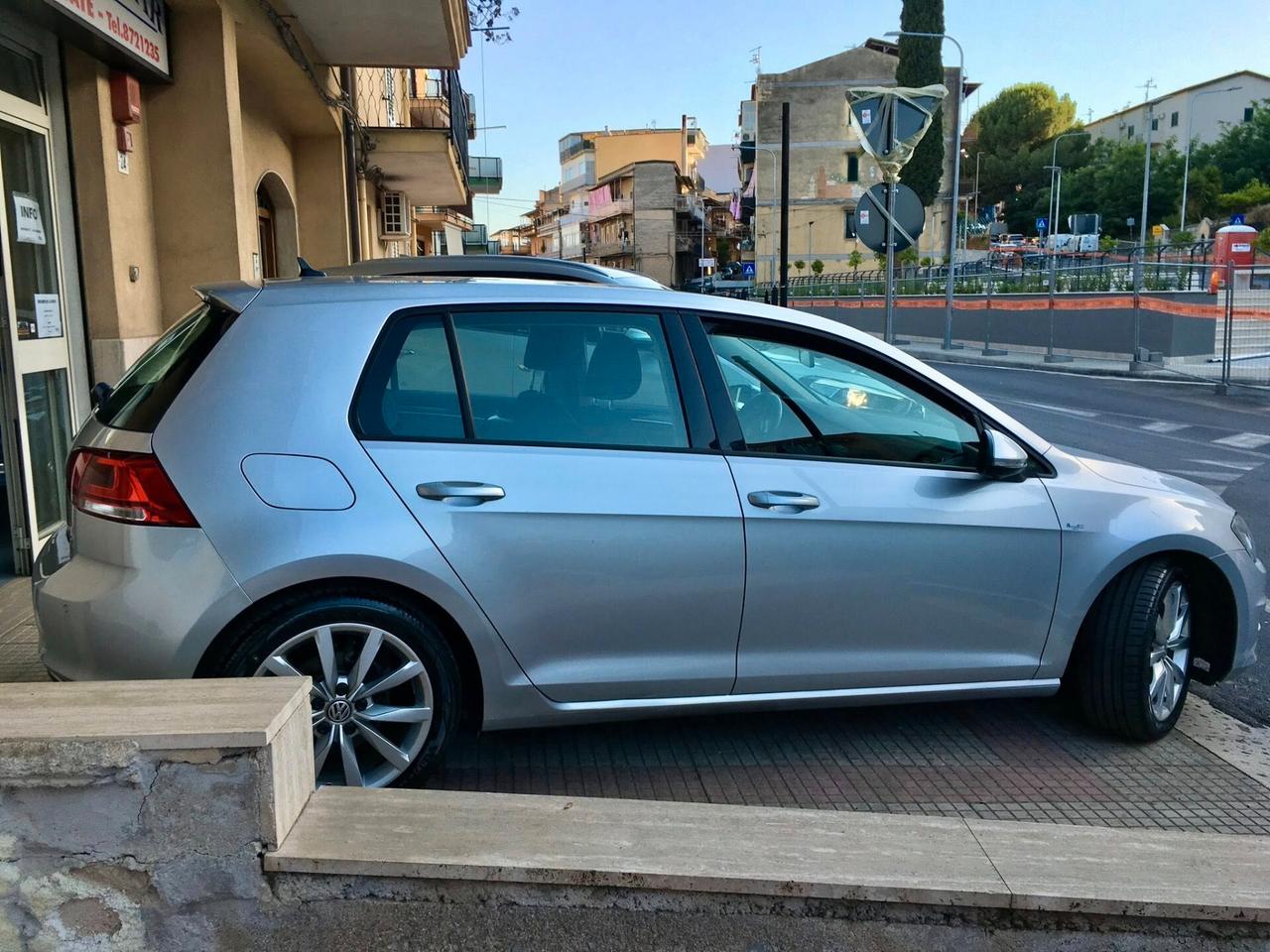 Volkswagen Golf 1.6 TDI 110cv Highline - 2016