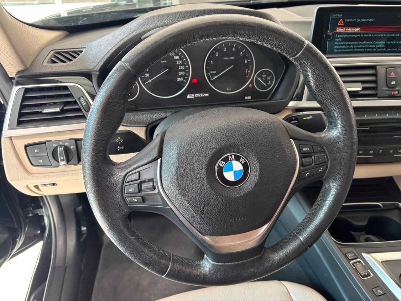 Bmw 330 330e iPerformance Luxury