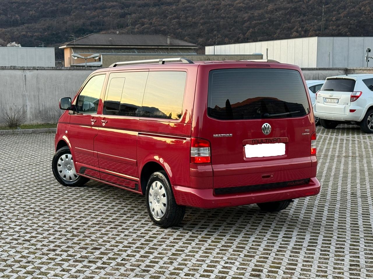 Volkswagen Multivan 2.5 TDI/174CV 4motion Highline