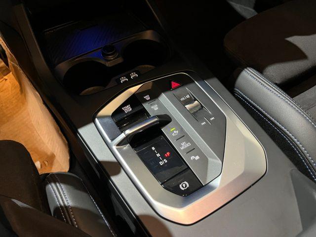 BMW 120 48V MSport "18 M Sport /LED/TELEC.360/HEAD-UP DISP