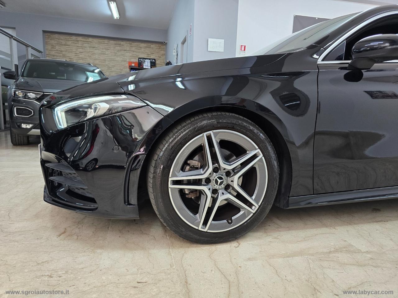 MERCEDES-BENZ A 180 d Automatic Premium