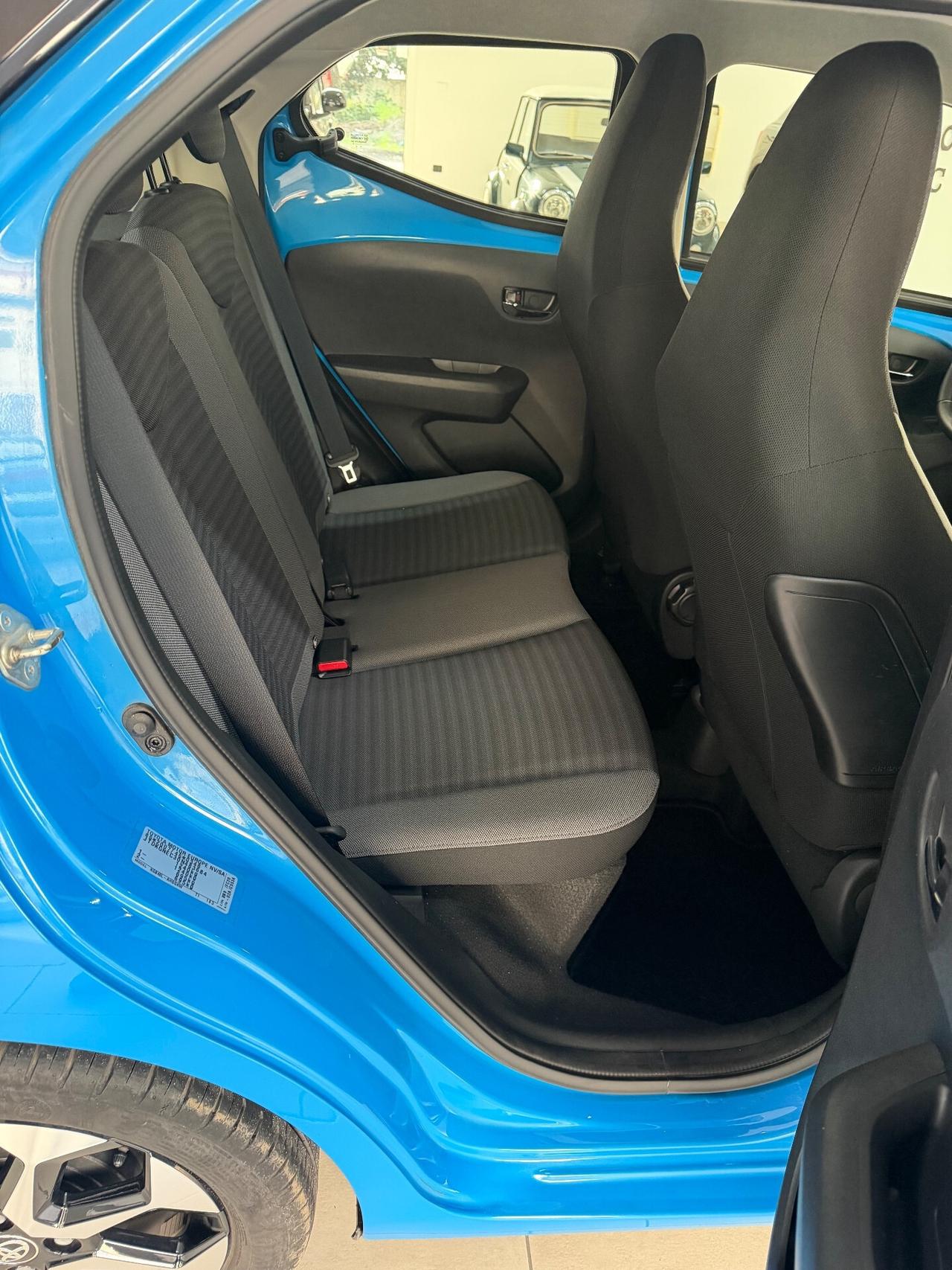 Toyota Aygo Connect 1.0 VVT-i 72 CV 5 porte x-fun MMT