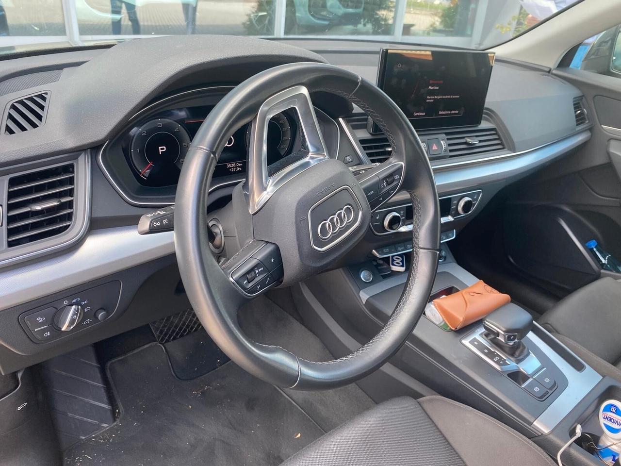 Audi Q5 SPB 35 TDI S tronic line 2022 QUATTRO
