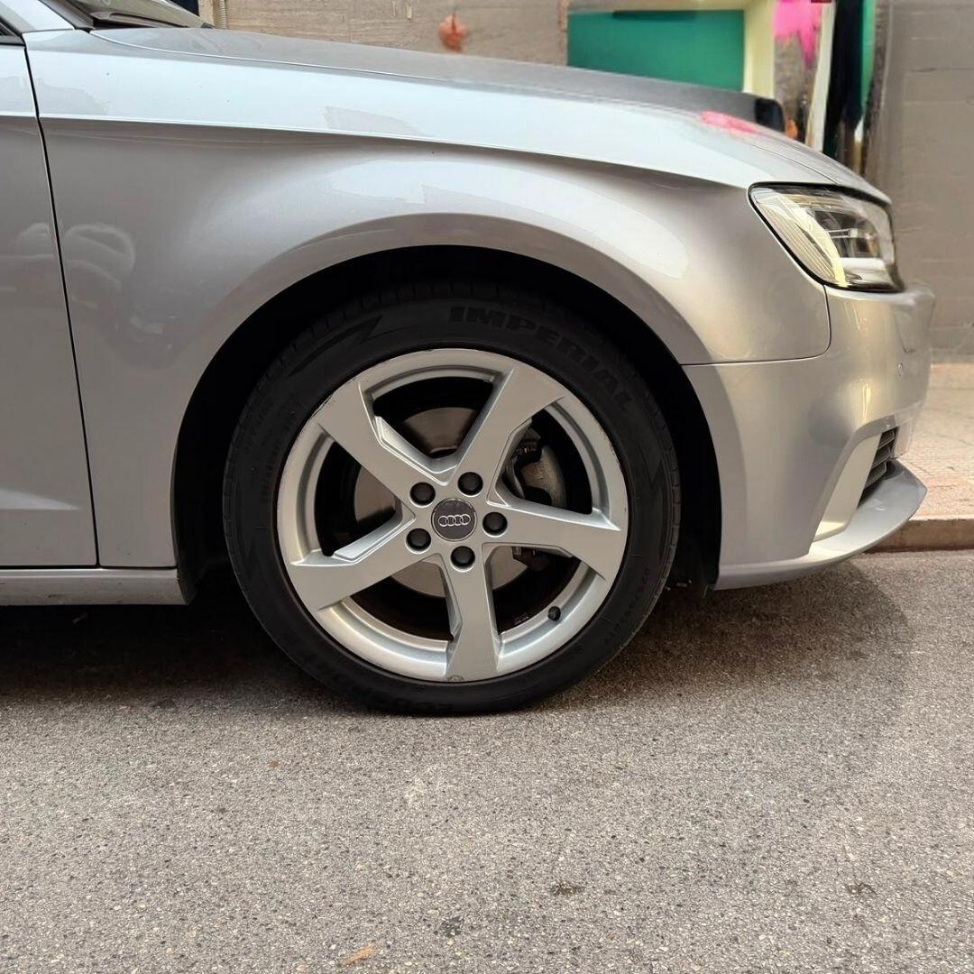 Audi A3 1.6 TDI S tronic - 116 CV