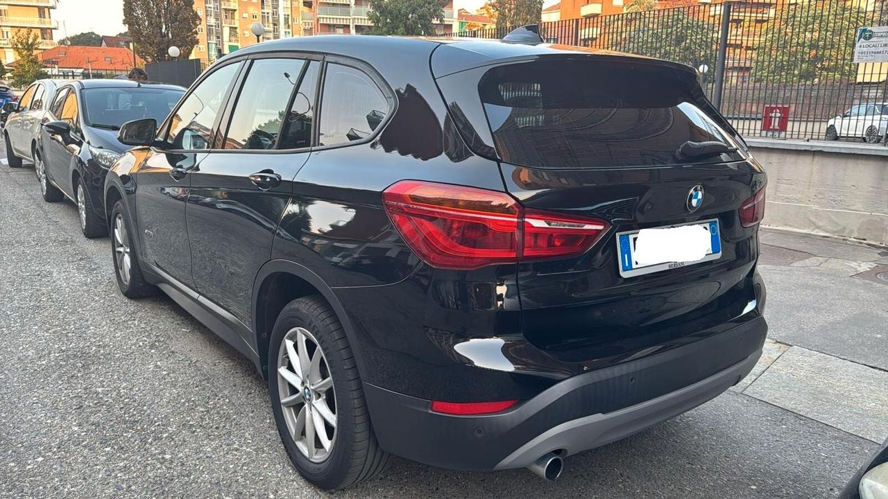 Bmw X1 sDrive18d Business