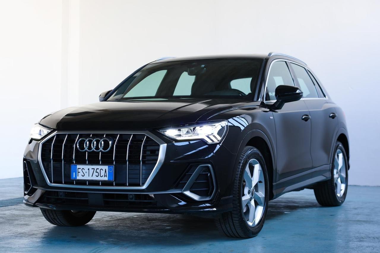 Audi Q3 2.0 TDI 150 CV S line Edition