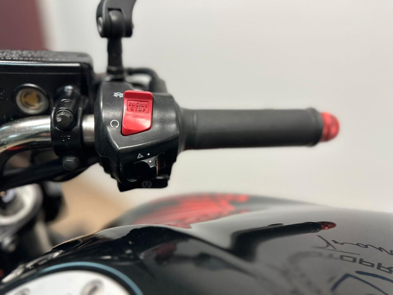 HONDA HORNET 600 - 2010 DA 99€ AL MESE