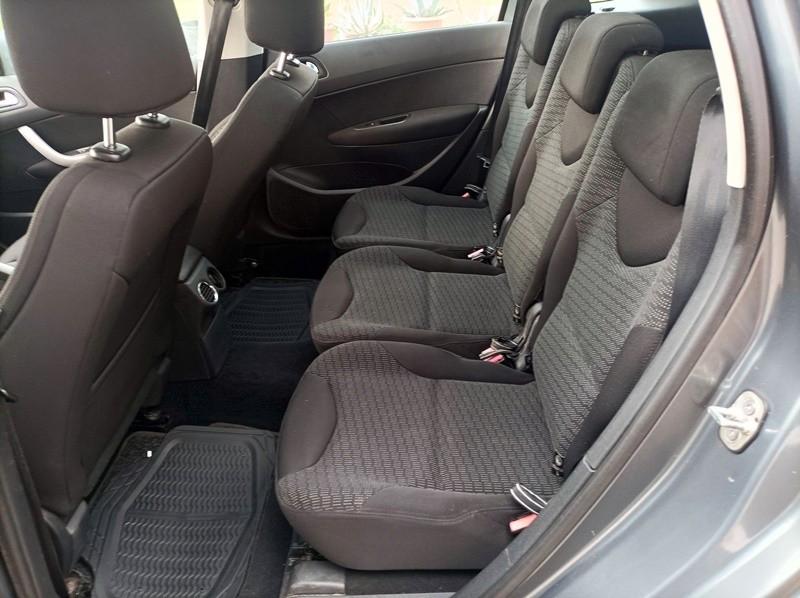 Peugeot 308 1.6 HDi 110CV SW Premium
