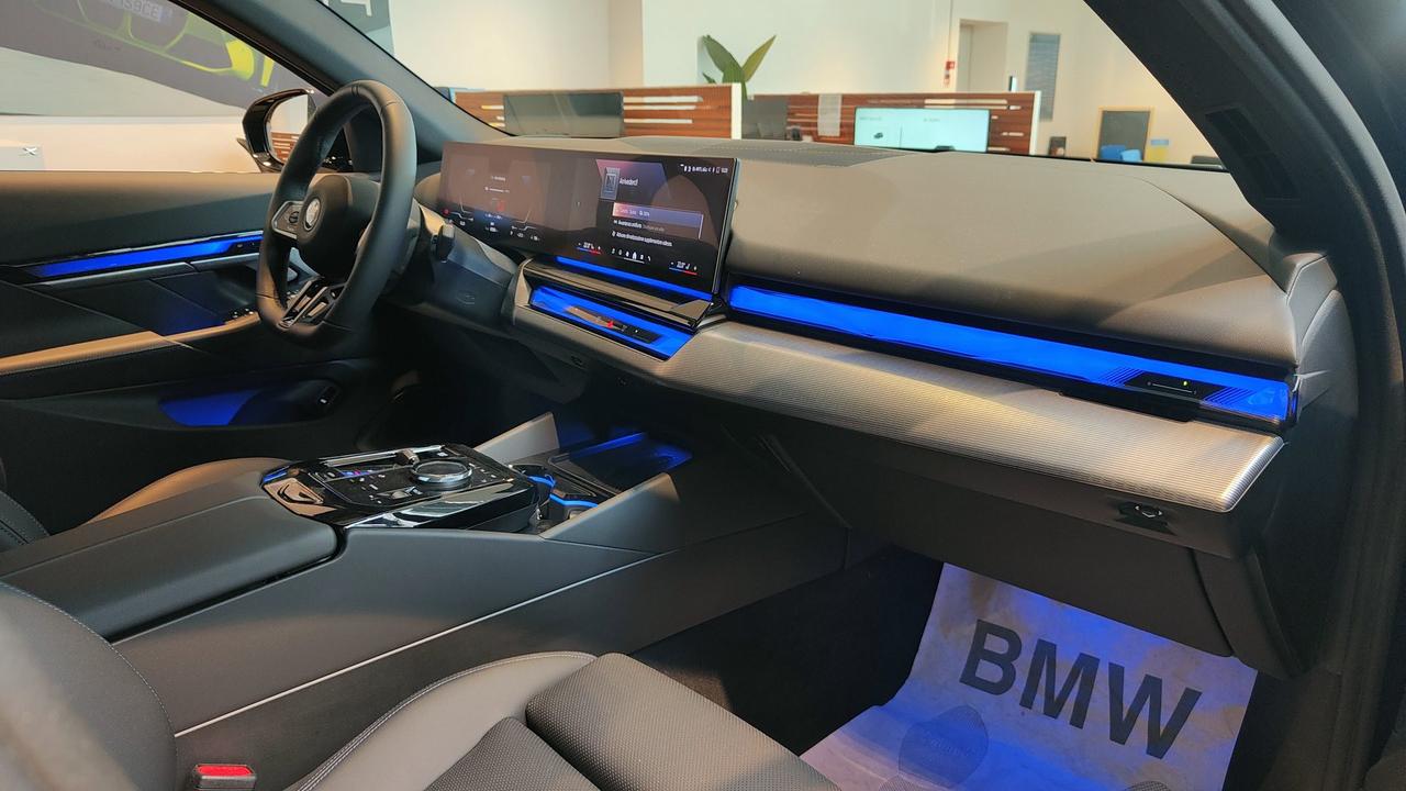 BMW BMW i5 eDrive40 Touring