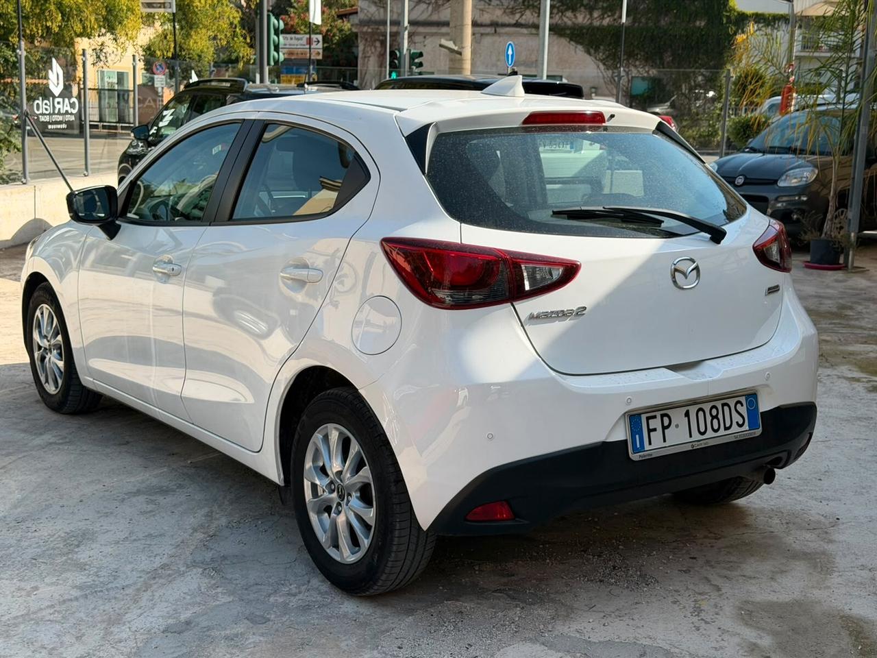Mazda 2 Mazda2 1.5 Skyactiv-G Evolve