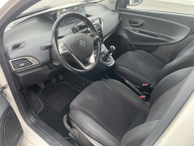 LANCIA Ypsilon 1.2 BENZ 69 CV 5 porte Gold ADATTA A NEOPATENTATI