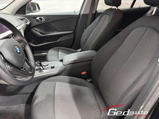 BMW 116 d 5p. AUT. Advantage FULL-LED NAVI