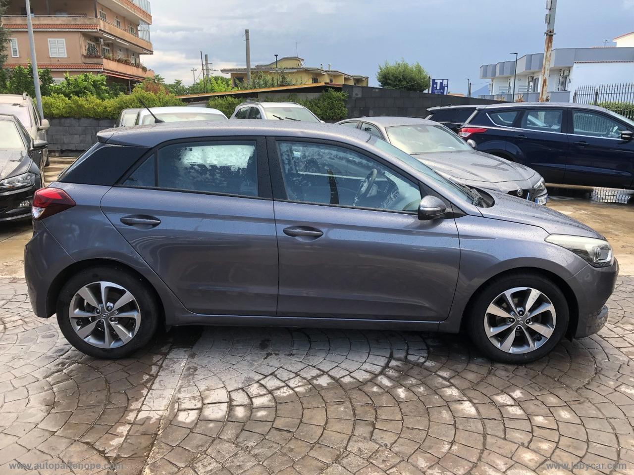 HYUNDAI i20 1.2 84 CV 5p. Comfort