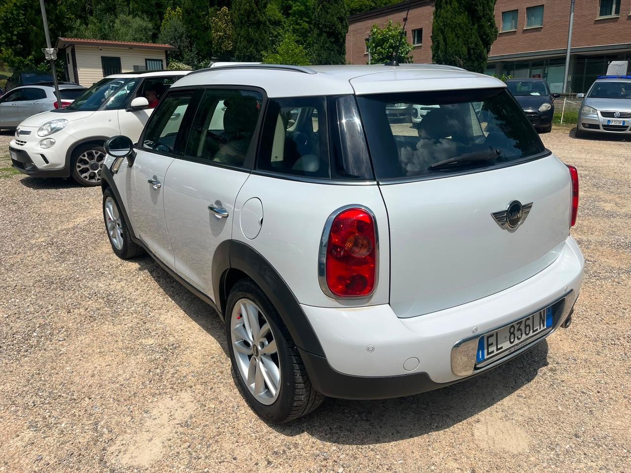 Mini 2.0 16V Cooper D Automatica