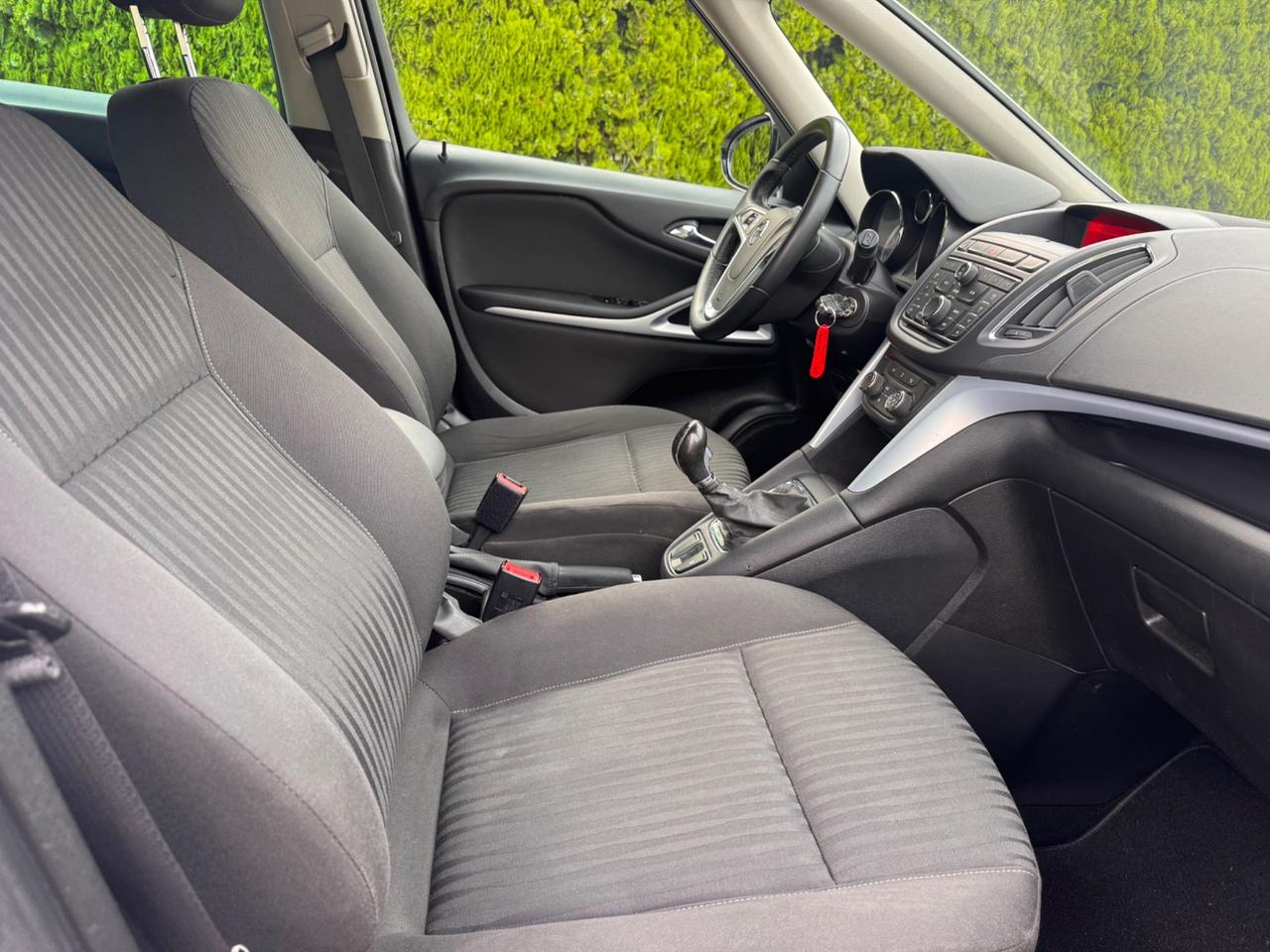 Opel Zafira Opel Zafira,1.6 benzina Metano, anno 2013