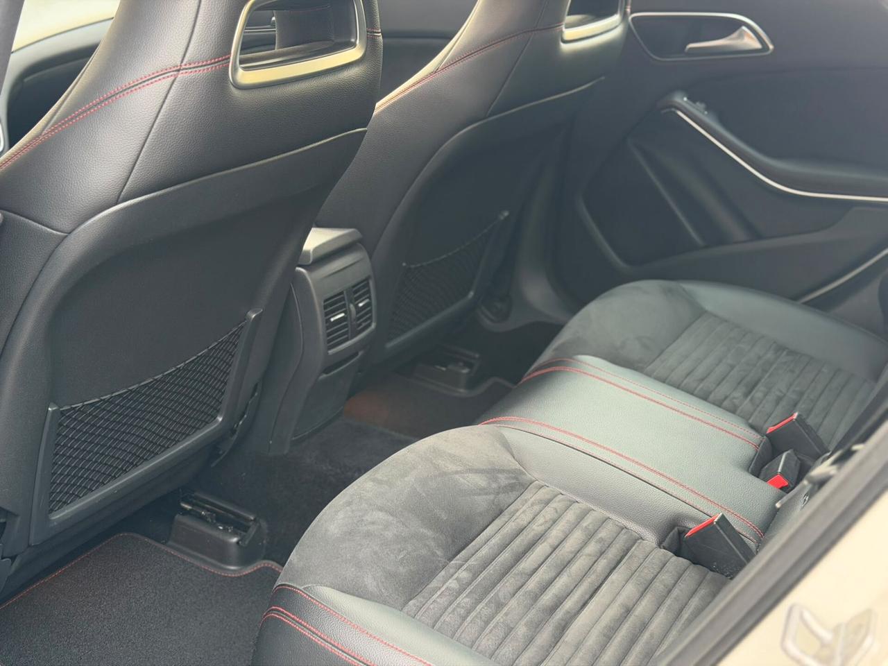 Mercedes-benz CLA 200 CDI Automatic Premium