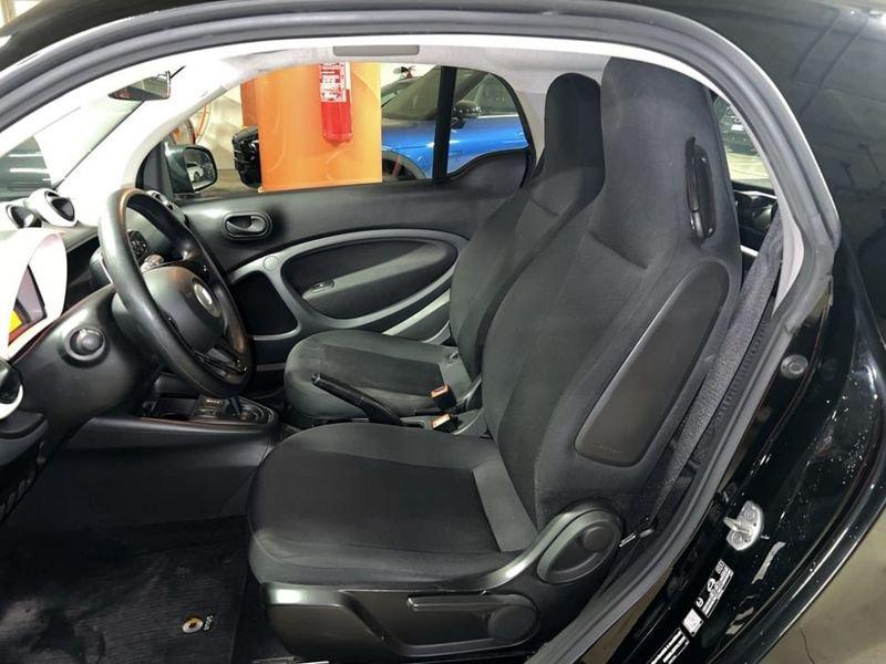smart fortwo EQ PURE 4,6KW