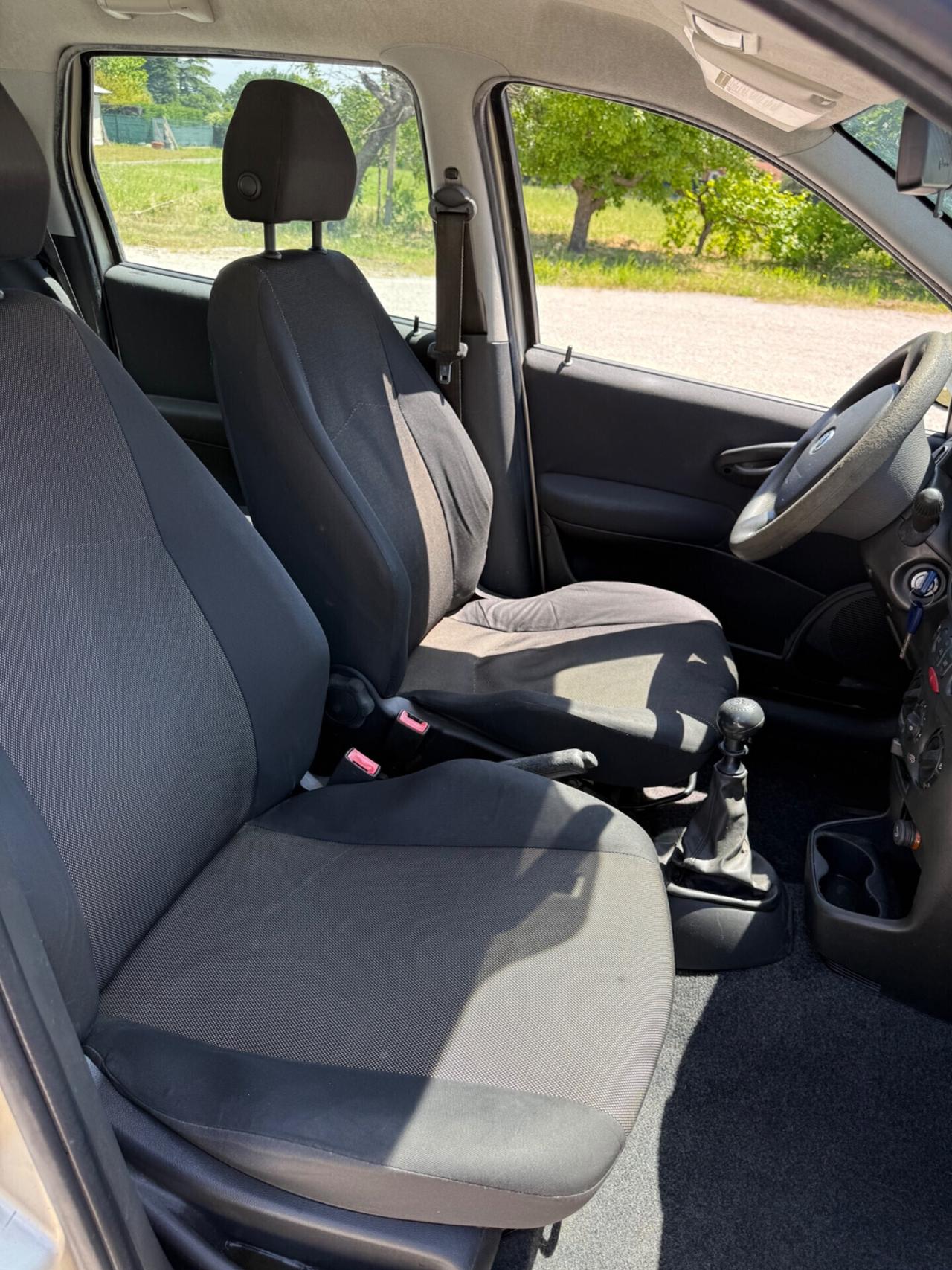 Fiat Punto 1.2 Natural Power UNIPRO neopatentati